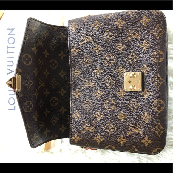 Louis Vuitton POCHETTE MÉTIS (Extra Pictures) - Picture 11 of 16